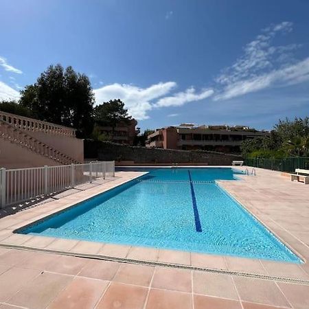 Appartement Avec Jardin Au Coeur De Saint-Tropez. Eksteriør billede